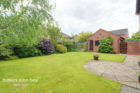 4 bedroom detached house for sale, Basset Close, Nantwich