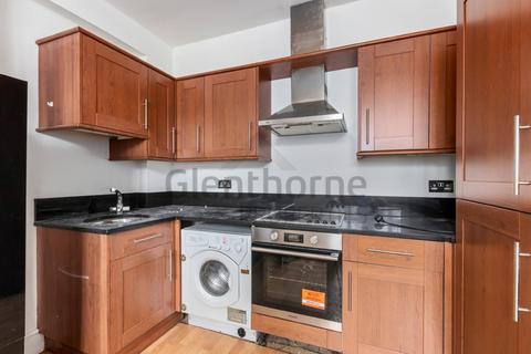 2 bedroom flat to rent, Hastings Road, London W13