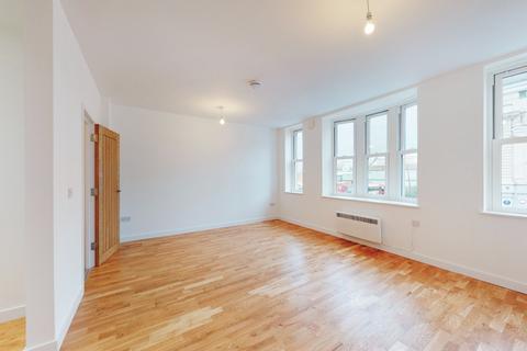 2 bedroom flat to rent, North End Road, London NW11
