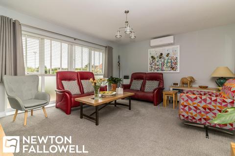 5 Harvest Square, Rampton, Retford, DN22 0GG
