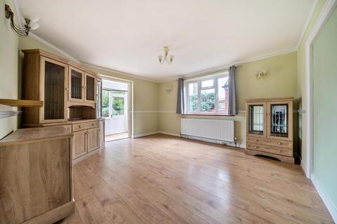 4 bedroom detached house to rent, Windsor,  Berkshire,  SL4