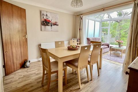 10 Beechwood, Fordingbridge, SP6 1DB