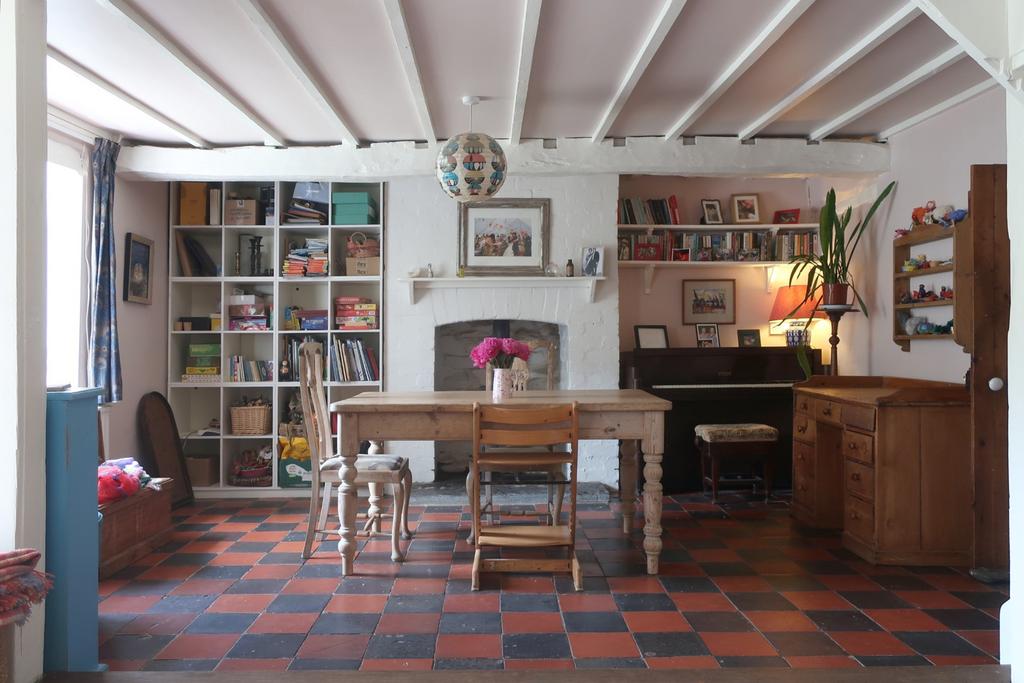 Open Plan Lounge/Dining Room