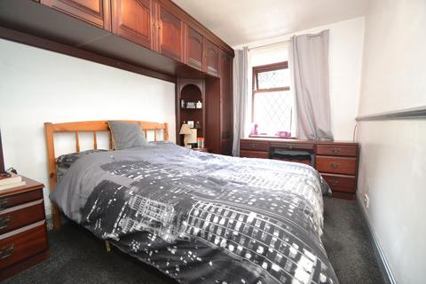 20 Burnwells, Bradford, BD10 0SD