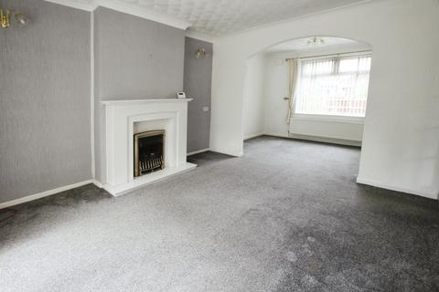 3 bedroom terraced house to rent, Pennine Drive, St Helens, WA9