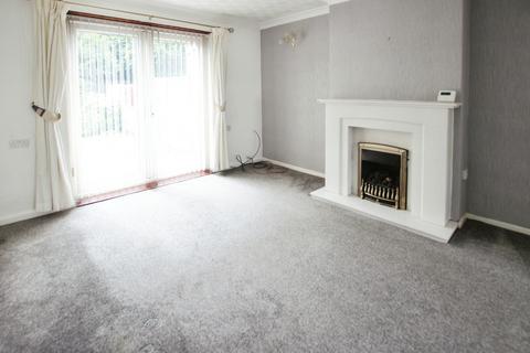3 bedroom terraced house to rent, Pennine Drive, St Helens, WA9