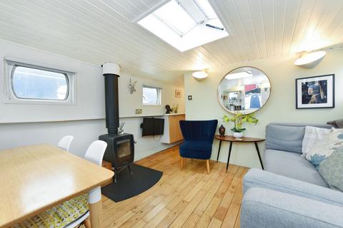 2 bedroom houseboat for sale, London E14