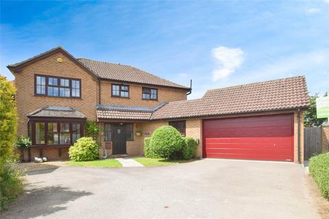 4 bedroom detached house for sale, Eldred Drive, Great Cornard, Sudbury, CO10