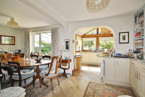 31 Manor Crescent, Standlake, Witney, OX29 7RX