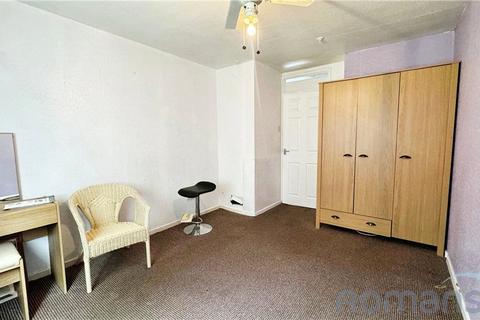 1 bedroom maisonette for sale, Overton Close, Aldershot, Hampshire