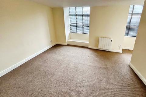 1 bedroom flat to rent, Wellington Road South, Stockport, Greater Manchester, SK3