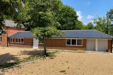 2 bedroom bungalow for sale, Forest View, Woodlands, Hampshire, SO40