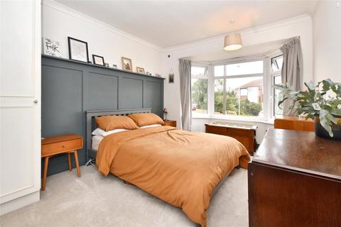 39 Eden Mount, Leeds, LS4 2TD