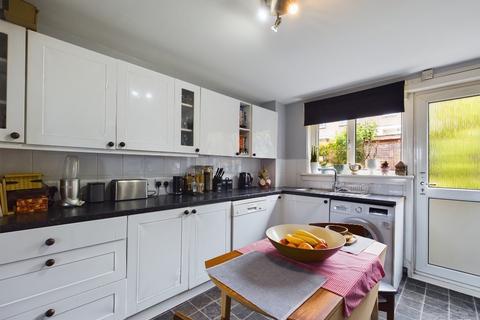 3 bedroom terraced house to rent, Rannoch Place, Clermiston, Edinburgh, EH4