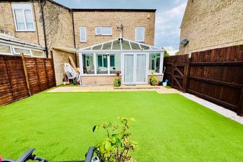 4 bedroom end of terrace house for sale, Howland, Orton Goldhay, PE2