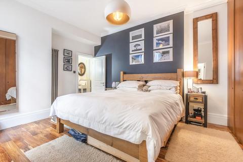 2 bedroom flat for sale, Craven Hill Gardens, Bayswater