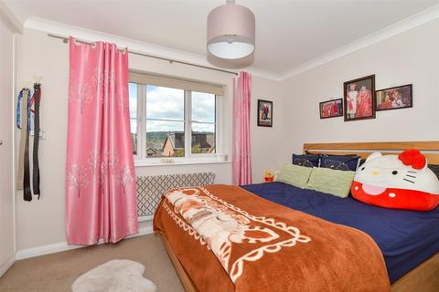88 Alpine Road, Redhill, RH1 2LF