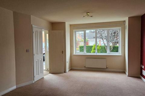 4 bedroom detached house to rent, Millbrook Drive, Shawbury, Shrewsbury
