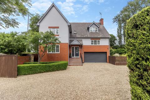 4 bedroom detached house for sale, Woodside Court, Usk