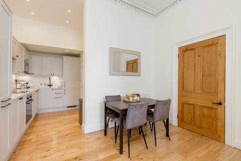 13/4 Bruntsfield Place, Edinburgh, EH10 4HN