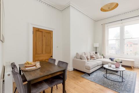 13/4 Bruntsfield Place, Edinburgh, EH10 4HN