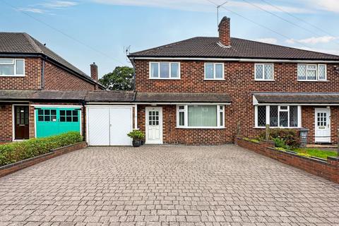 3 bedroom semi-detached house for sale, Lugtrout Lane, Solihull, B91