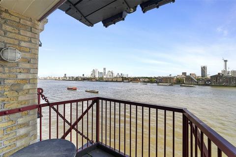 2 bedroom apartment to rent, Wapping High Street, London, E1W