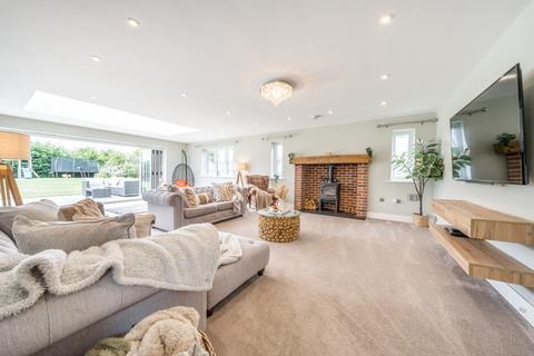 1, Botany Mews Baytree Lane, Little Clacton, Clacton-on-sea, CO16 9LY