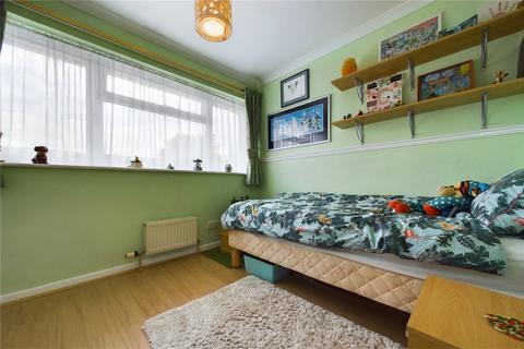 4 Logan Close, Tilehurst, Reading, RG30 4LG