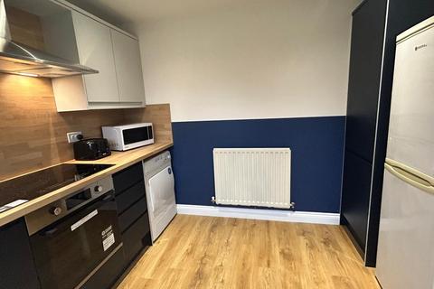 2 bedroom house to rent, City Centre DH1