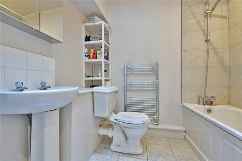 2 bedroom flat for sale, Wandsworth Road, Clapham, SW8