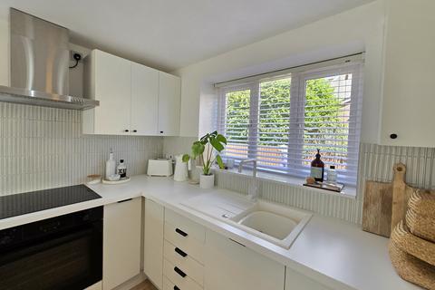1, Fonmon Court Fonmon Road, Rhoose, Barry, CF62 3LZ