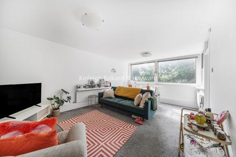 1 bedroom flat to rent, Mount View Road, Stroud Green N4