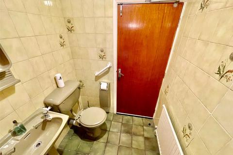 99 Ashridge Crescent, London, SE18 3EA