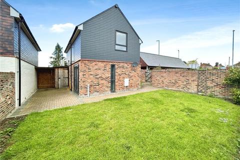 2 bedroom link detached house for sale, Queens Head Close, Aston Cross, Tewkesbury