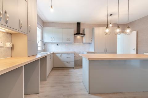 28 Astor Crescent, Ludgershall, Andover, SP11 9RF