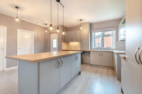 28 Astor Crescent, Ludgershall, Andover, SP11 9RF