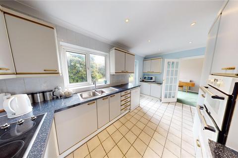 4 bedroom semi-detached house for sale, Southend Road, Stanford-le-Hope, Essex, SS17