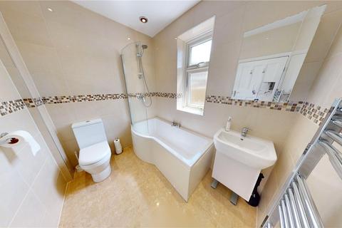 214 Southend Road, Stanford-le-hope, SS17 7AQ