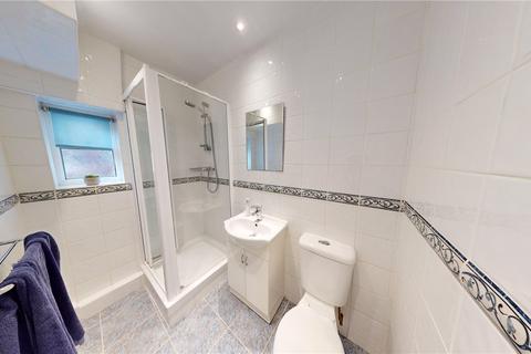 214 Southend Road, Stanford-le-hope, SS17 7AQ