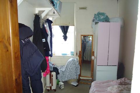 5 Colwyn View, Leeds, LS11 6LN