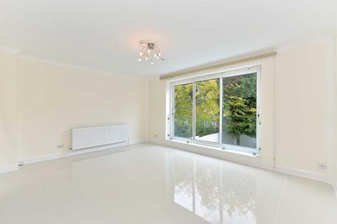 5 bedroom terraced house to rent, Marlborough Hill, St John's Wood, London, NW8
