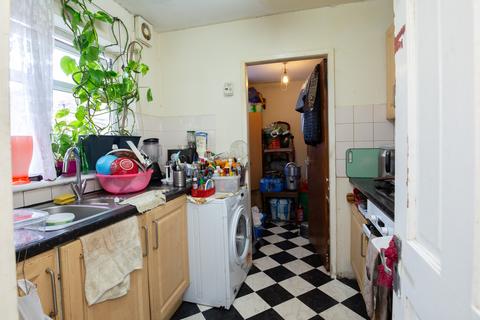 2 bedroom terraced house for sale, Henbury Street, Manchester M14