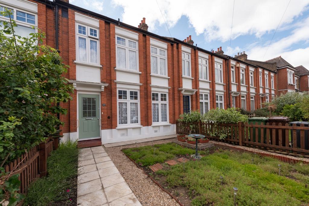Forest Drive East, Leytonstone... 3 bed terraced house for sale £800,000