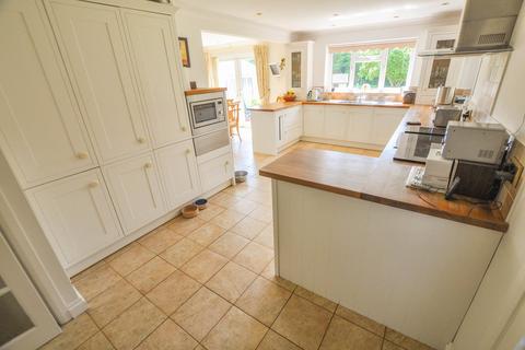 3 bedroom detached house for sale, Lonnen Road, Wimborne, BH21