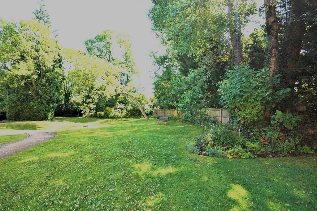 Garden1