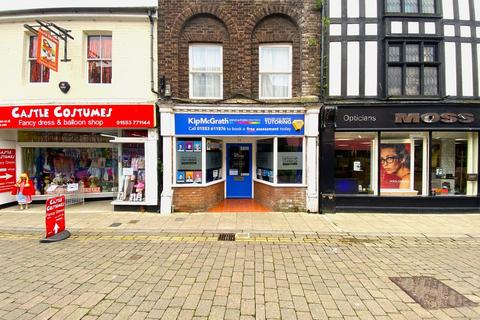 Retail property (high street) to rent, KING'S LYNN - Norfolk Street SHOP TO LET