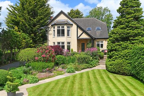 5 bedroom detached house for sale, Yew Tree Close, Harrogate