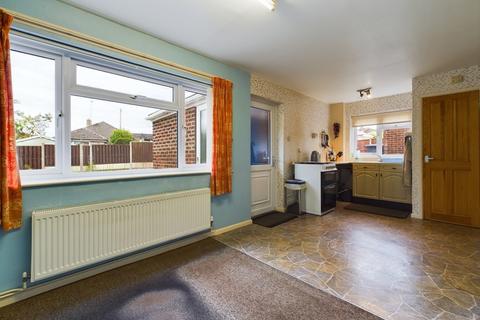 3 bedroom semi-detached house for sale, Lime Tree Grove, Danesmoor