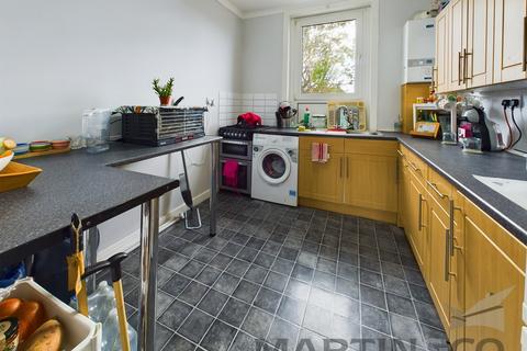 1 bedroom flat for sale, Montague Road, North End